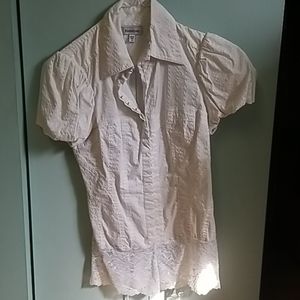 Vintage-Style Hook and Eye Closure Blouse